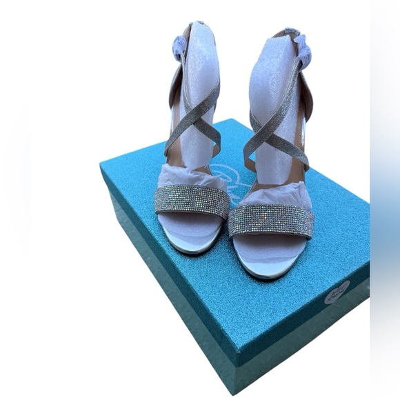 Betsey Johnson Shoes - FINAL SALE❤️‍🔥Betsey Johnson Glitter Party Heels Blue Sole